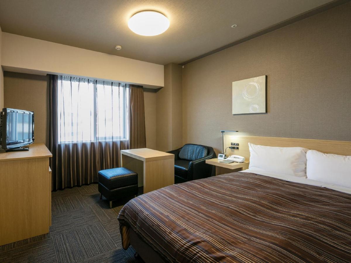 Hotel Route-Inn Kumamoto Ekimae Екстериор снимка