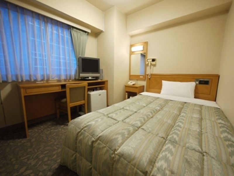 Hotel Route-Inn Kumamoto Ekimae Екстериор снимка
