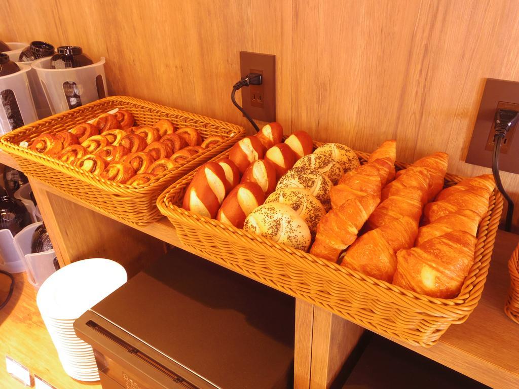 Hotel Route-Inn Kumamoto Ekimae Екстериор снимка