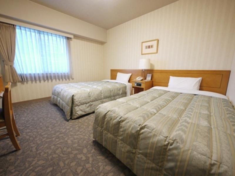 Hotel Route-Inn Kumamoto Ekimae Екстериор снимка